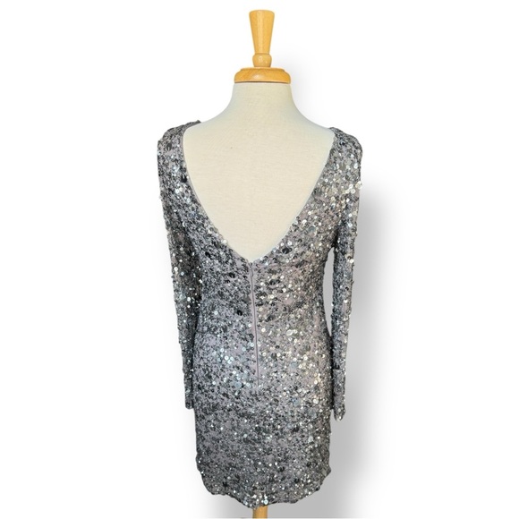 Aidan Mattox Silver Fully Sequined Party Dress Long Sleeve Mini Dress - Picture 4 of 7